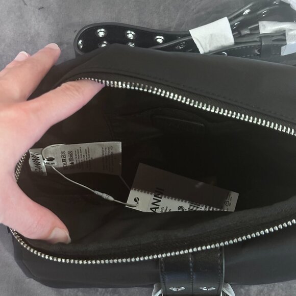 Ganni Black Bucky Camera Bag - Picture 5 of 6